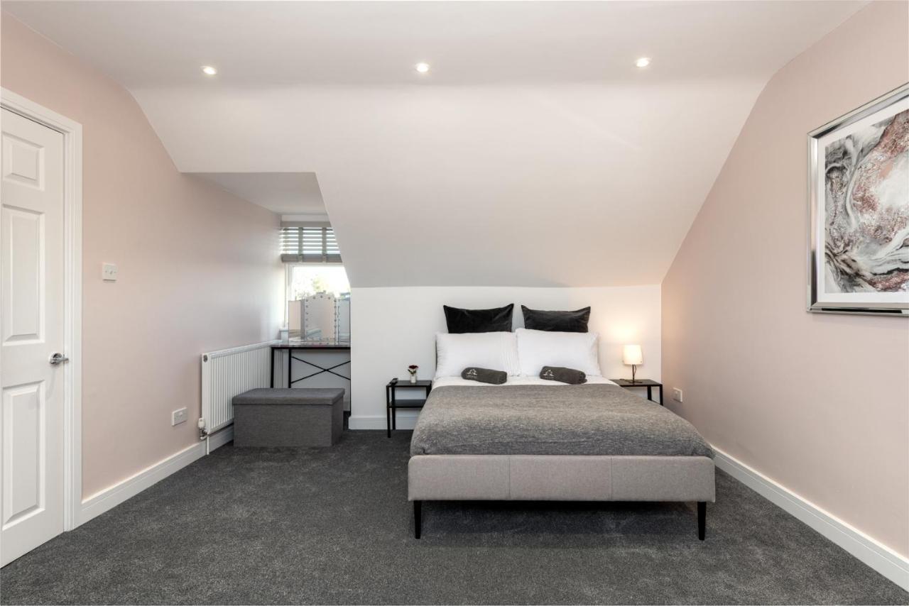 Cool, Calm & Contractor-Approved - Summer Stays Open - Apartment D Gillingham (Kent) Exterior foto